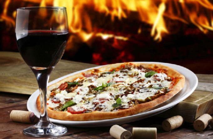 Wine and pizza
