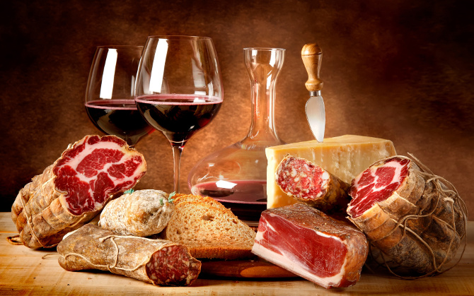 Wine and meat plate