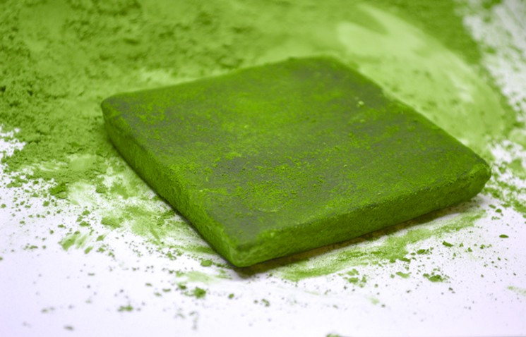 Nonbar, proteinska pločica od algi