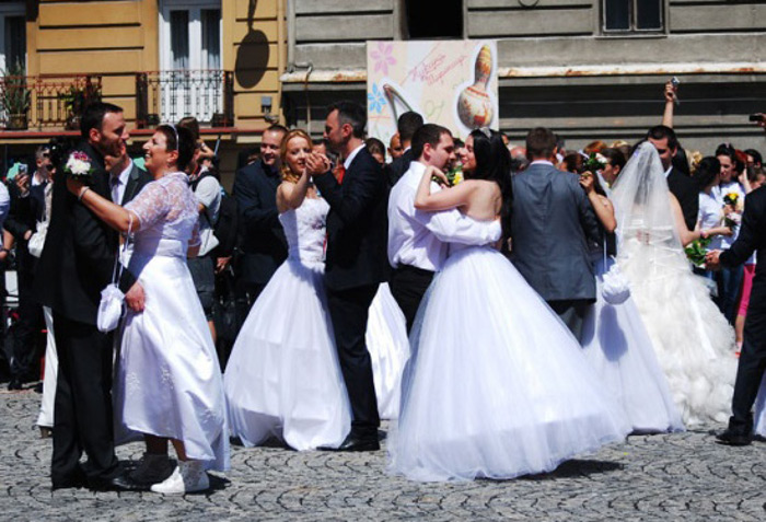 Group wedding in Belgrade