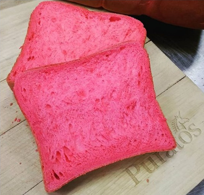 Ružičasti hleb