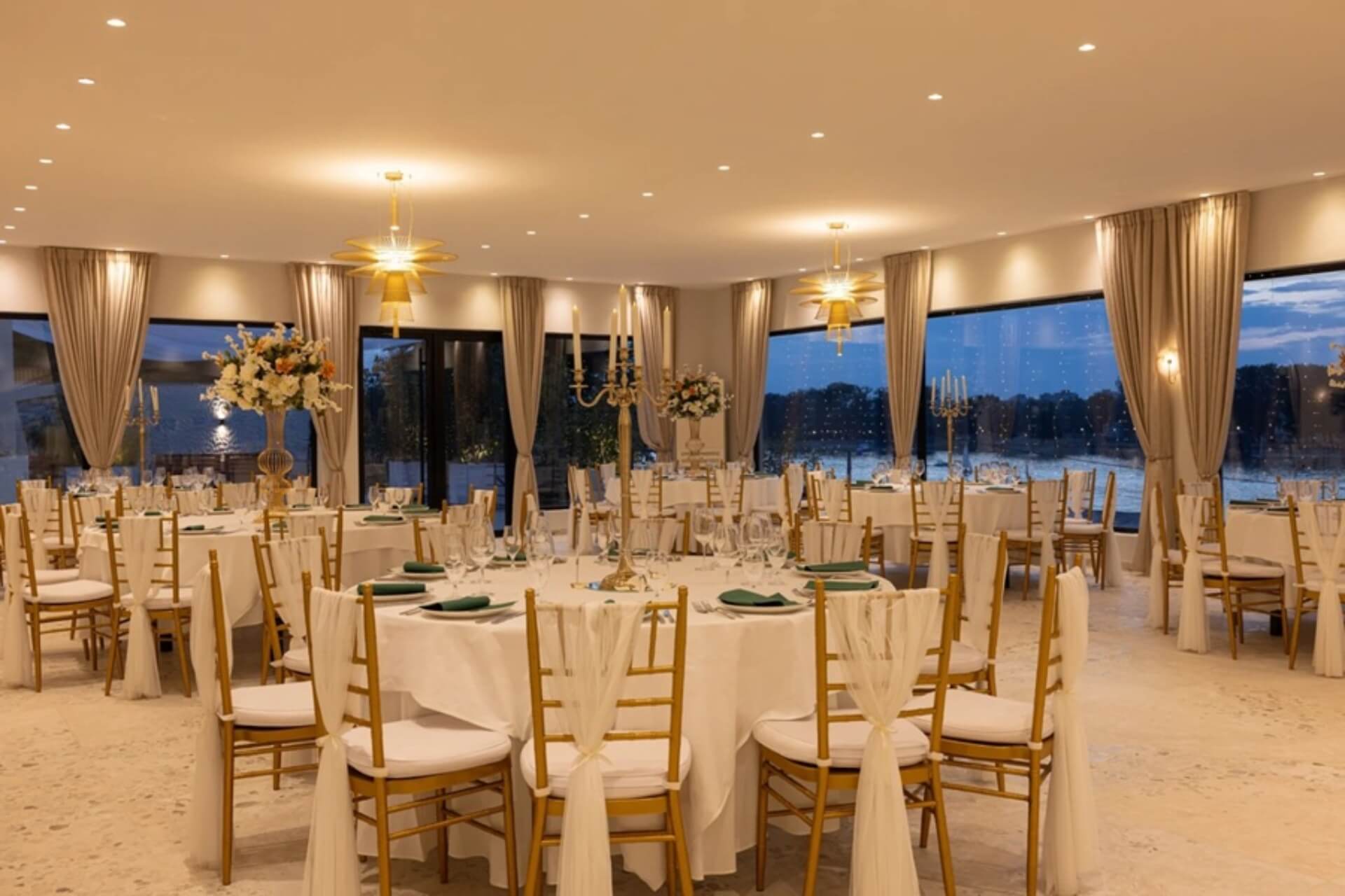 restoran easy docek nove godine enterijer 5