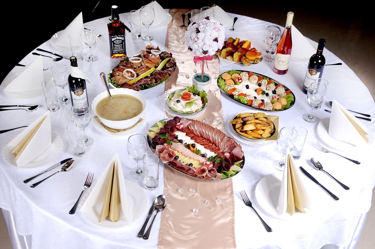 restoran exclusive holl nova godina 8