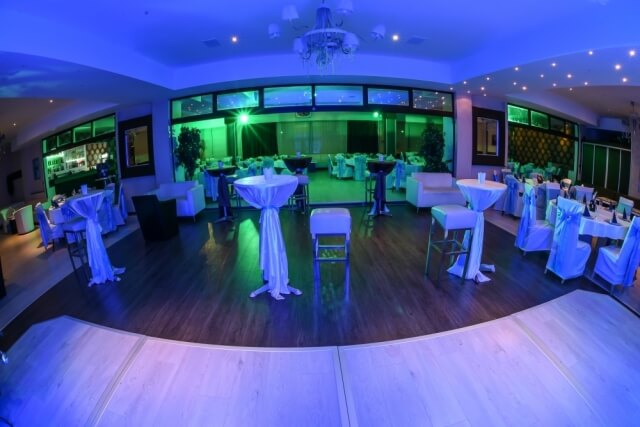 restoran satelit docek nove godine 2