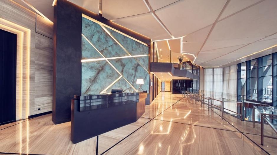 hotel hilton nova godina enterijer 10