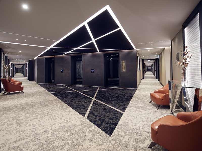 hotel hilton nova godina enterijer 7