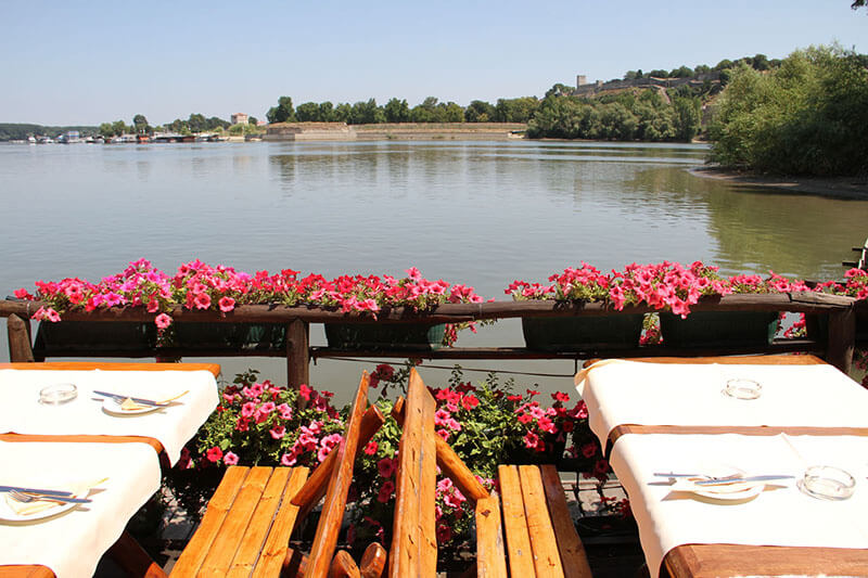 restoran carda stara koliba 3